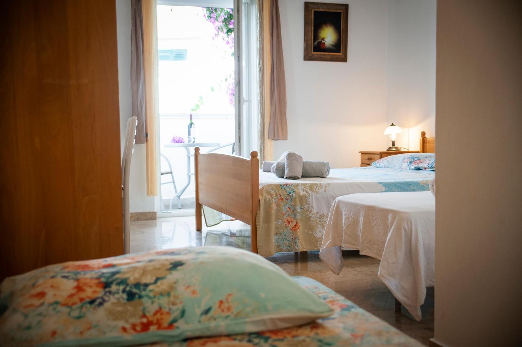 Luna Tsuki Seven Aparthotel Rovinj Exterior photo